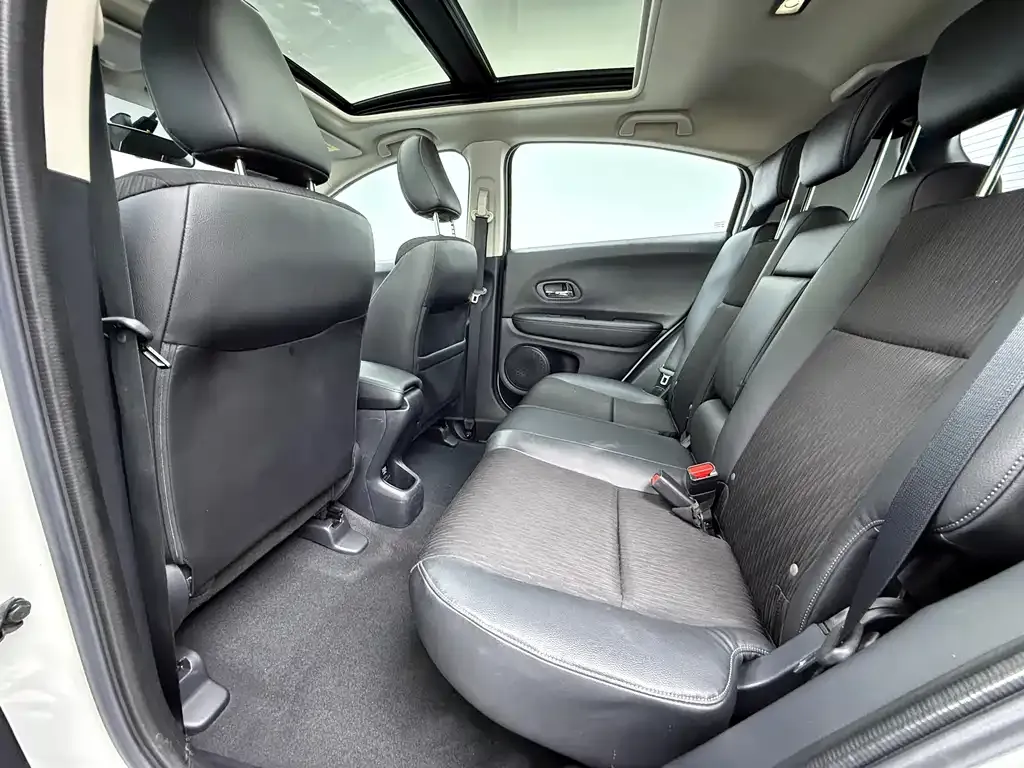 Honda Vezel 2022 из CN, фото 7