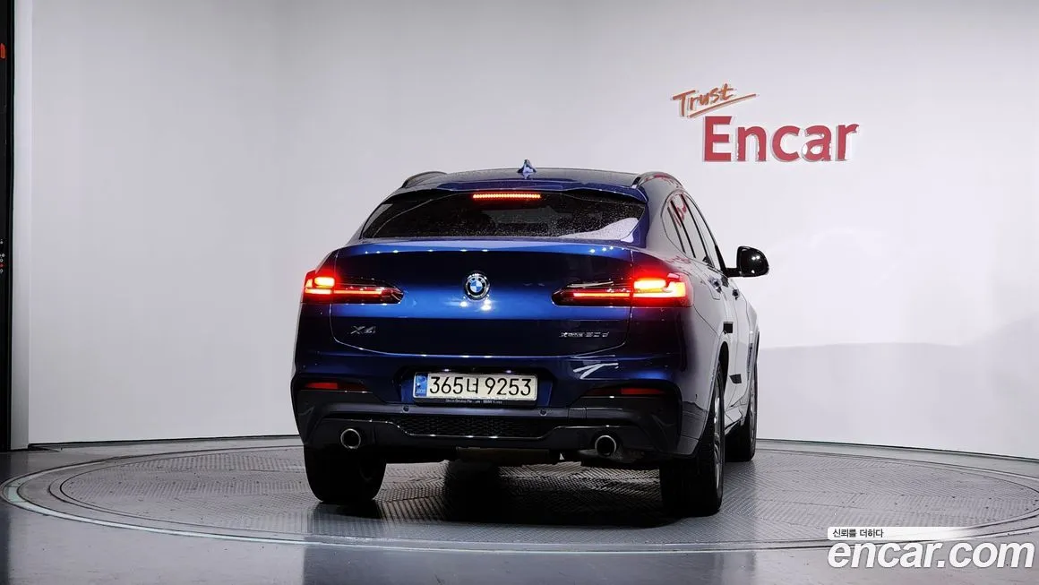 BMW X4 2021 из KR, фото 4