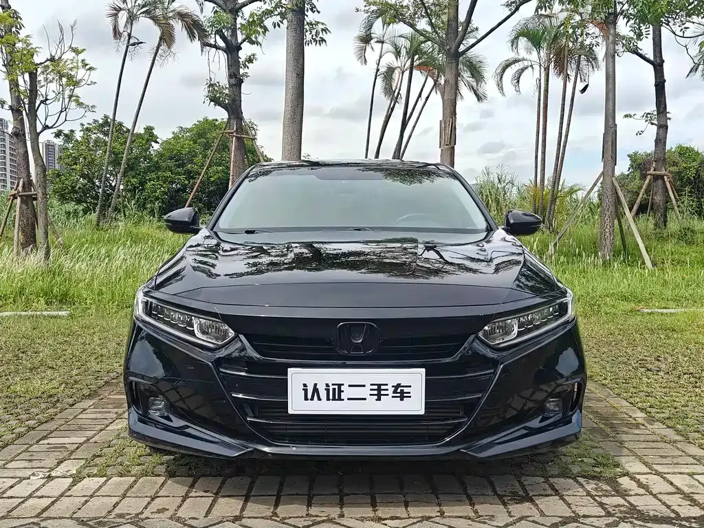 Honda Accord — фото 2