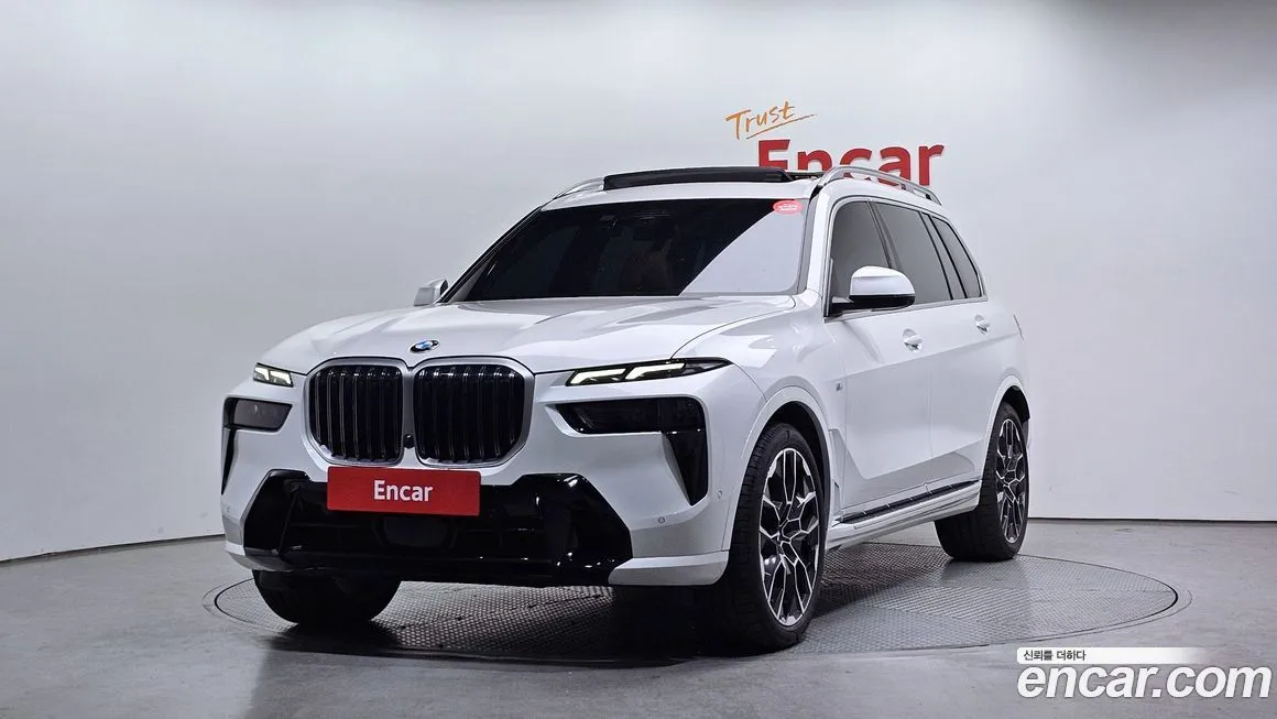 BMW X7 — фото 1