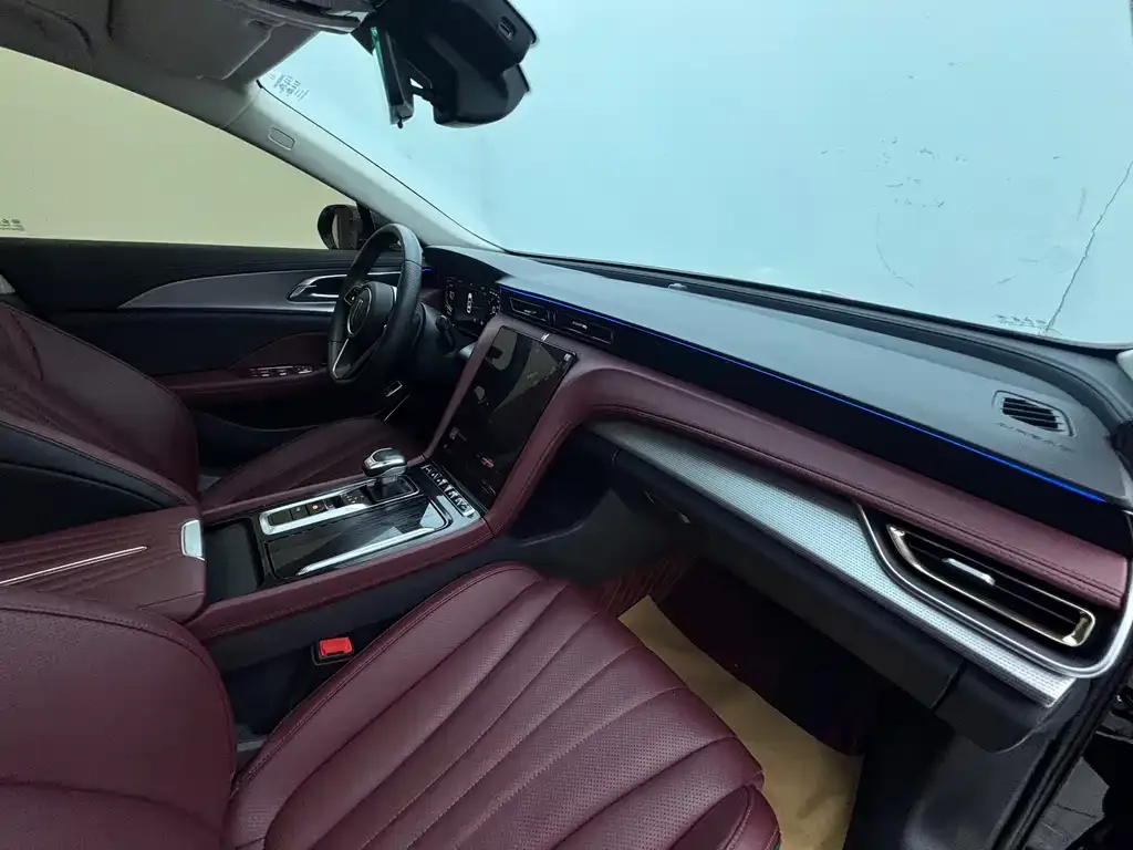 Hongqi H5 2024 из CN, фото 8