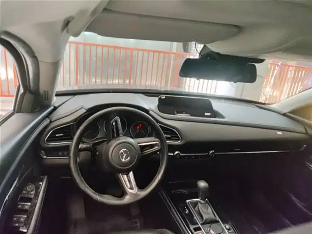 Mazda CX-30 2022 из CN, фото 7