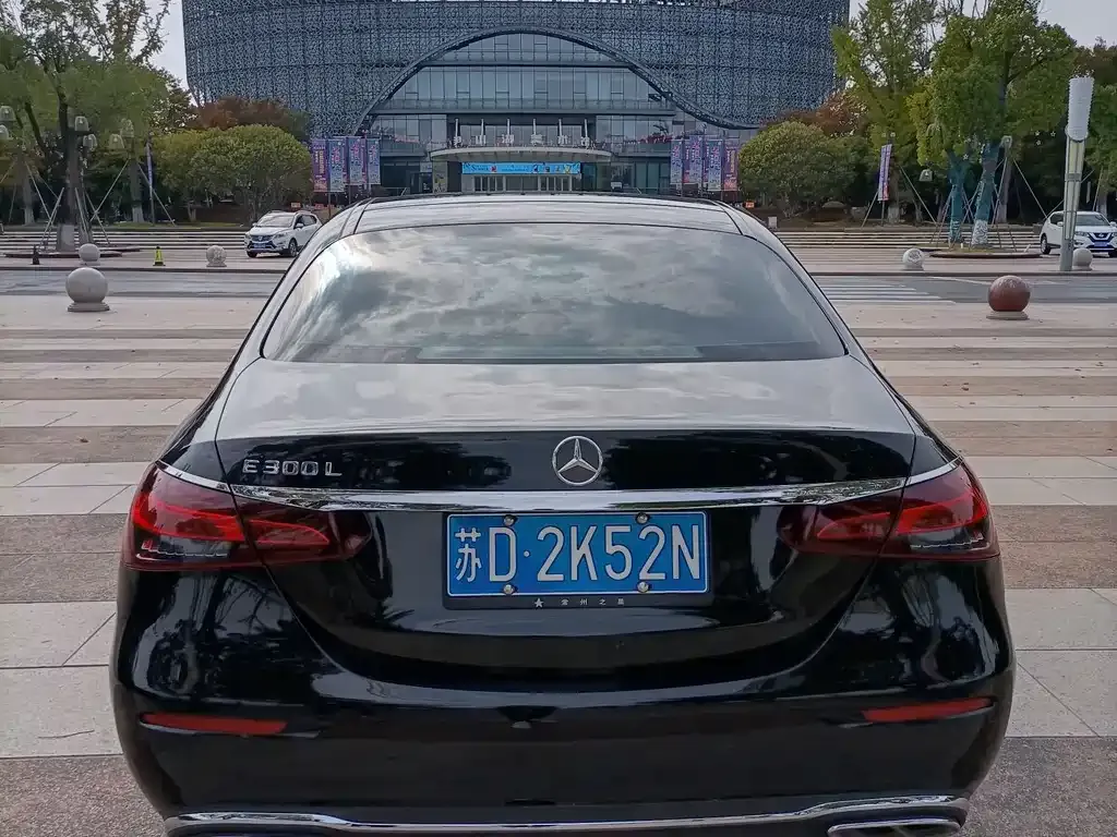 Mercedes-Benz E-Class 2023 из CN, фото 3