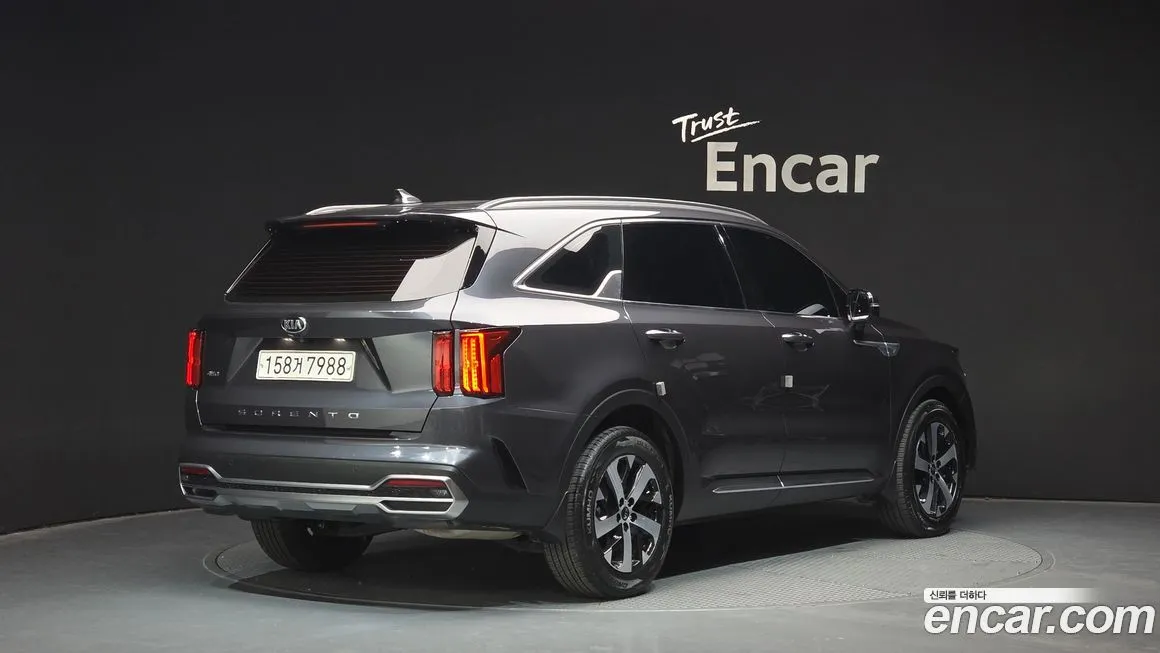 Kia Sorento — фото 2