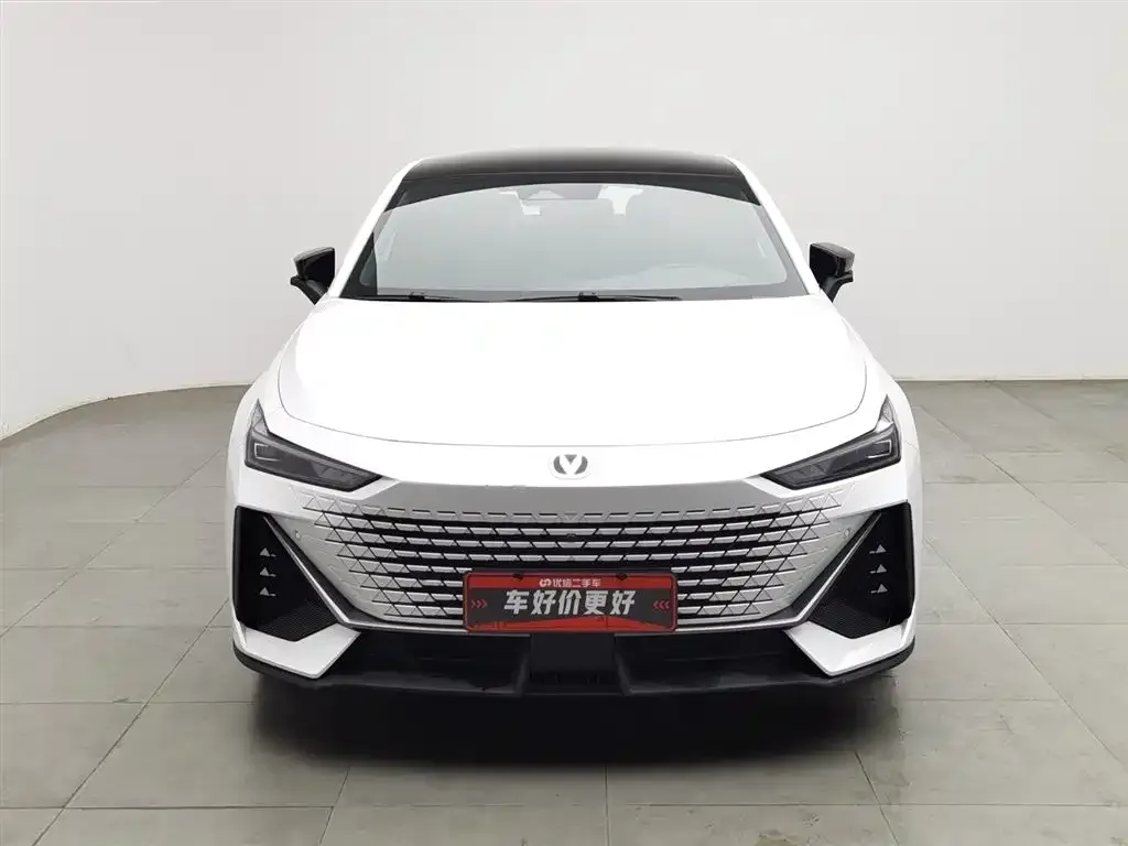 Changan UNI-V 2024 из CN, фото 3