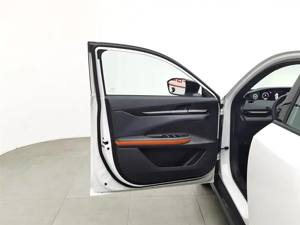 Changan UNI-V 2024 из CN, фото 8
