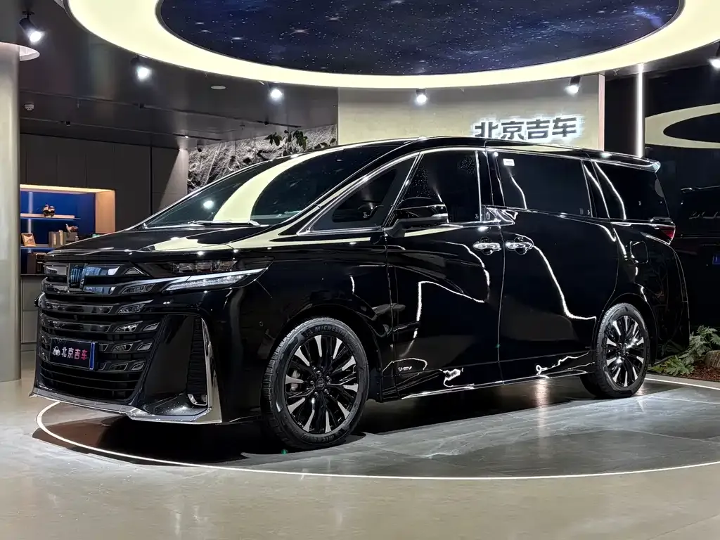 Toyota Vellfire 2024 из CN, фото 1