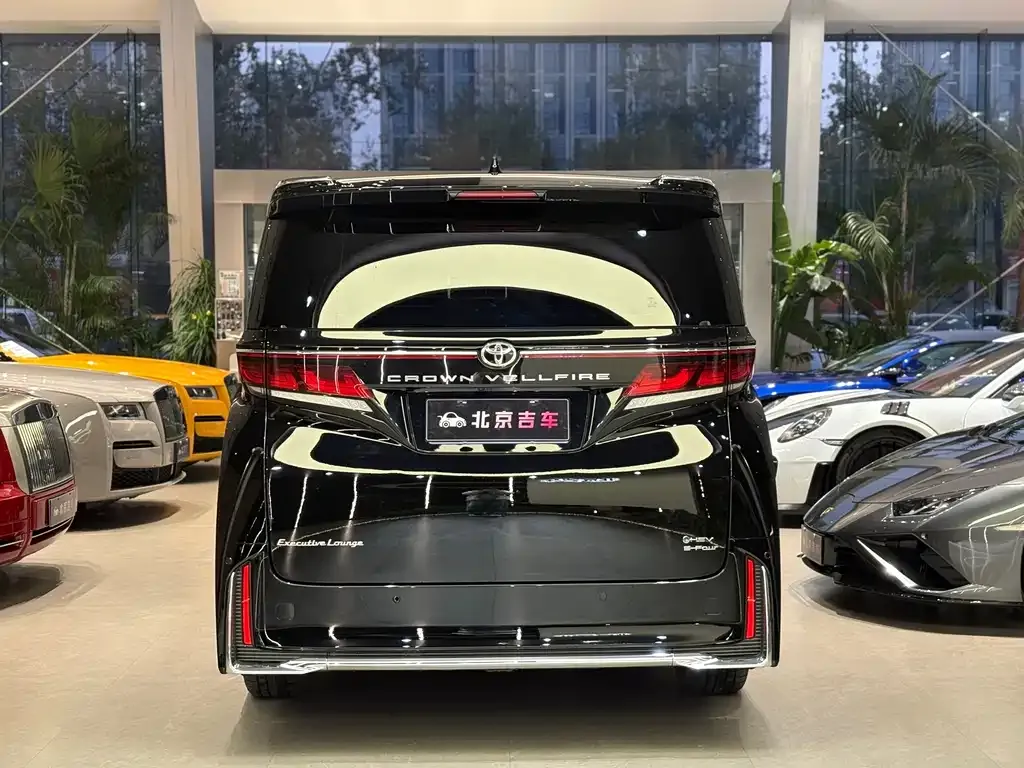 Toyota Vellfire 2024 из CN, фото 4