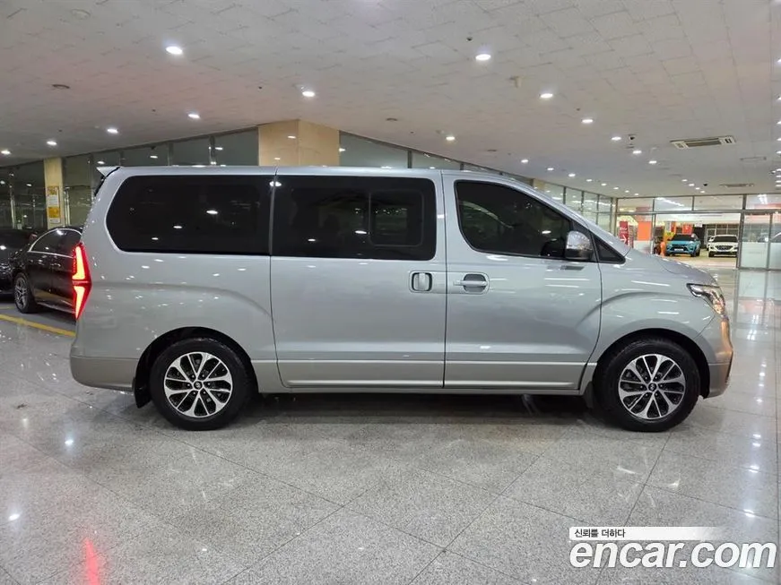Hyundai Starex 2021 из KR, фото 5