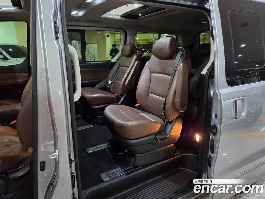 Hyundai Starex 2021 из KR, фото 7