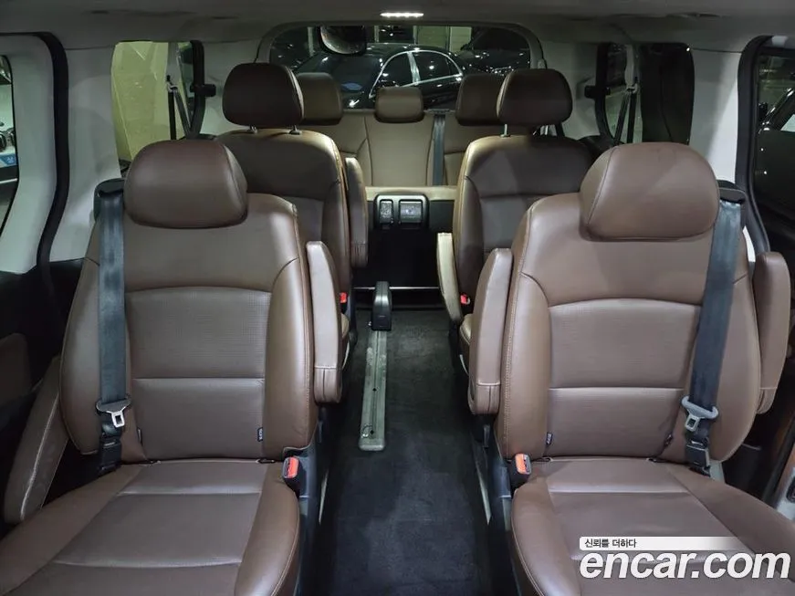 Hyundai Starex 2021 из KR, фото 8