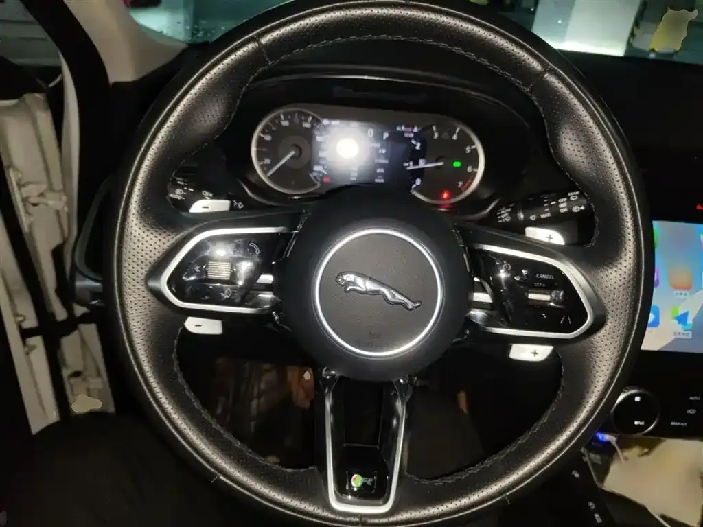 Jaguar E-PACE 2024 из CN, фото 3