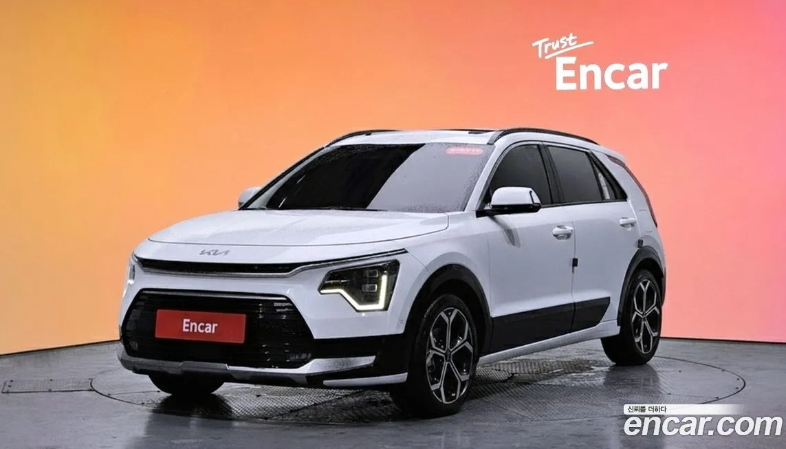 Kia Niro — фото 1