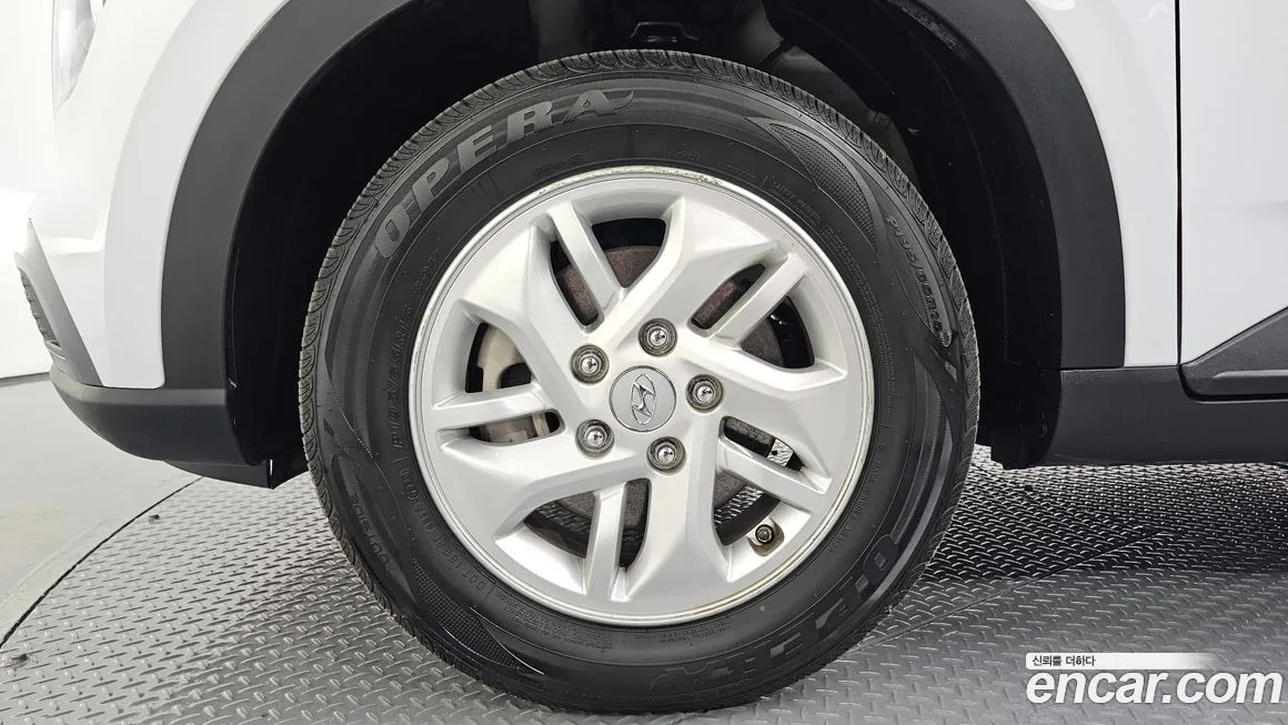 Hyundai Venue 2022 из KR, фото 5