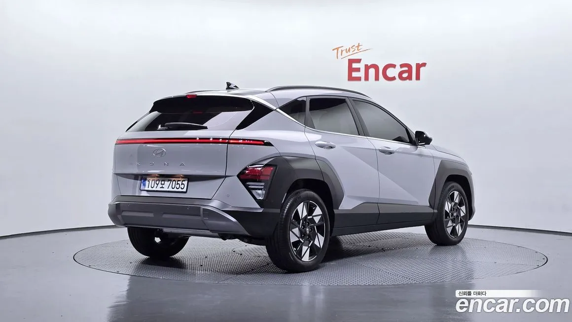 Hyundai Kona — фото 2