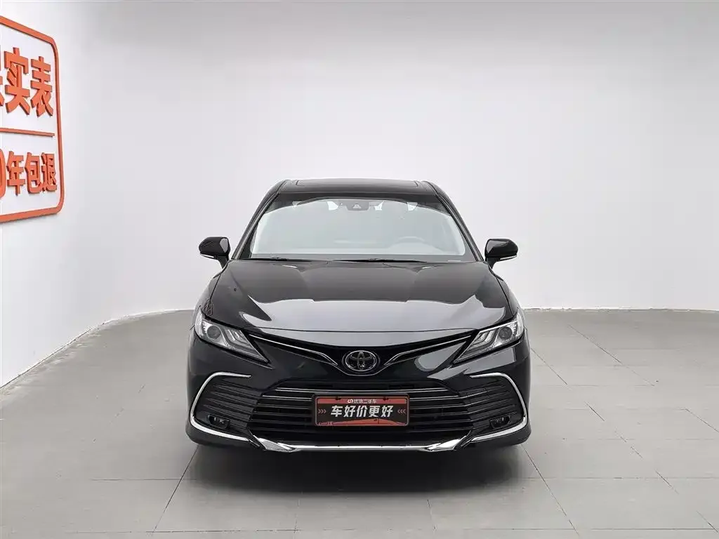 Toyota Camry 2023 из CN, фото 3