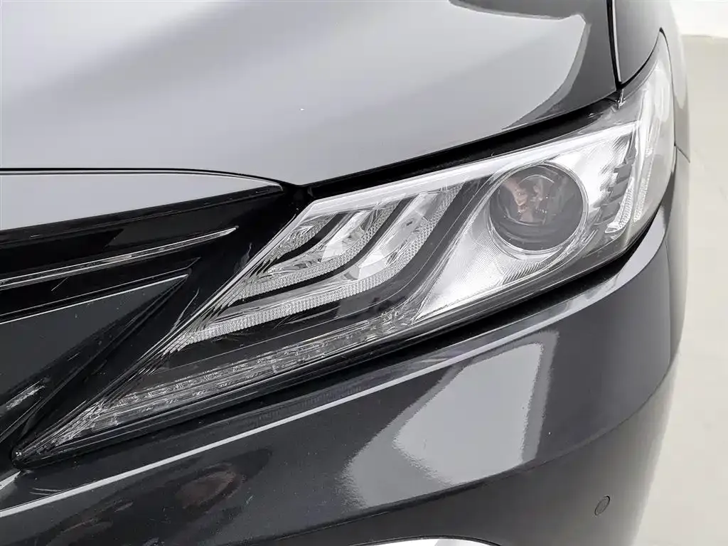 Toyota Camry 2023 из CN, фото 7