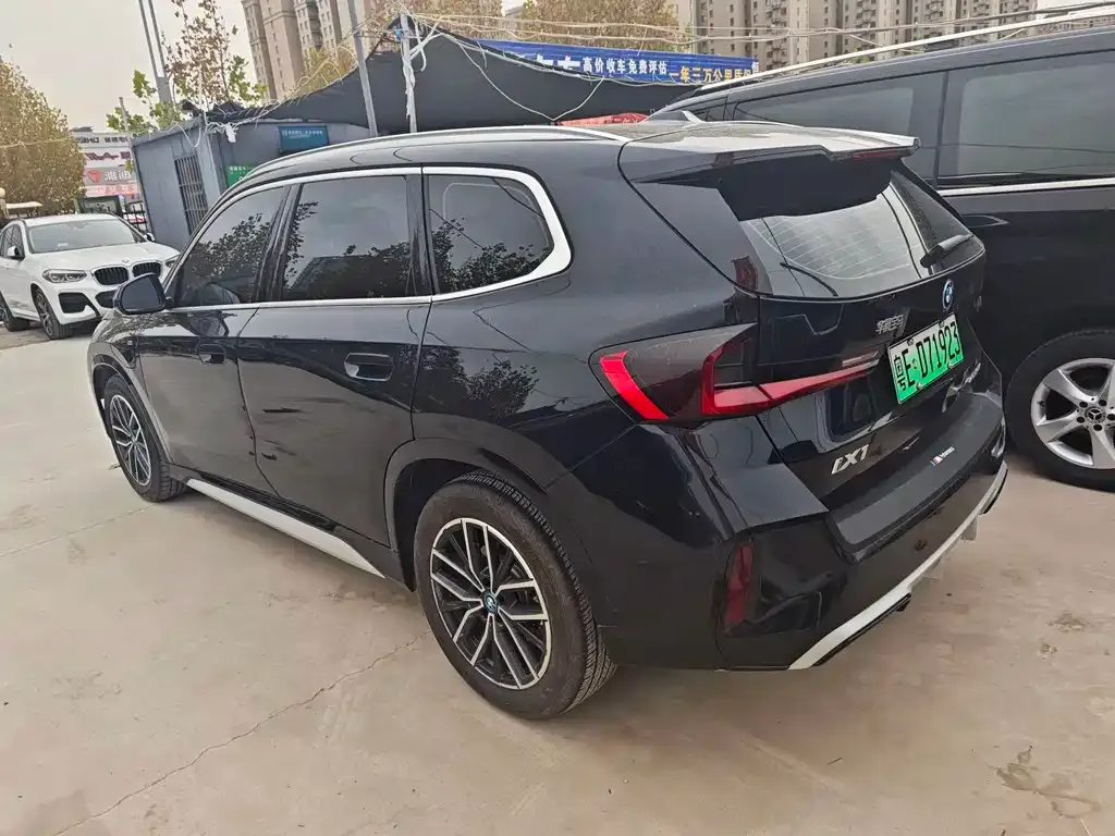 BMW iX1 2025 из CN, фото 10