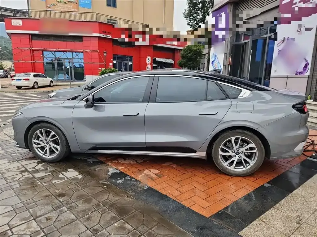 Ford Mondeo 2023 из CN, фото 5