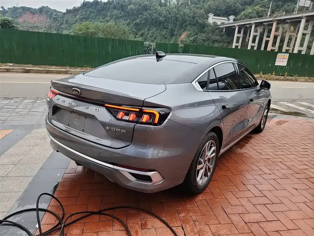 Ford Mondeo 2023 из CN, фото 7