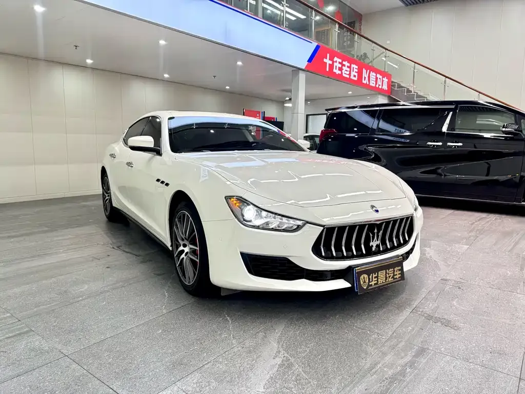 Maserati Ghibli — фото 4