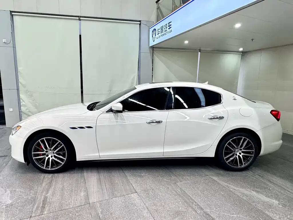 Maserati Ghibli — фото 5