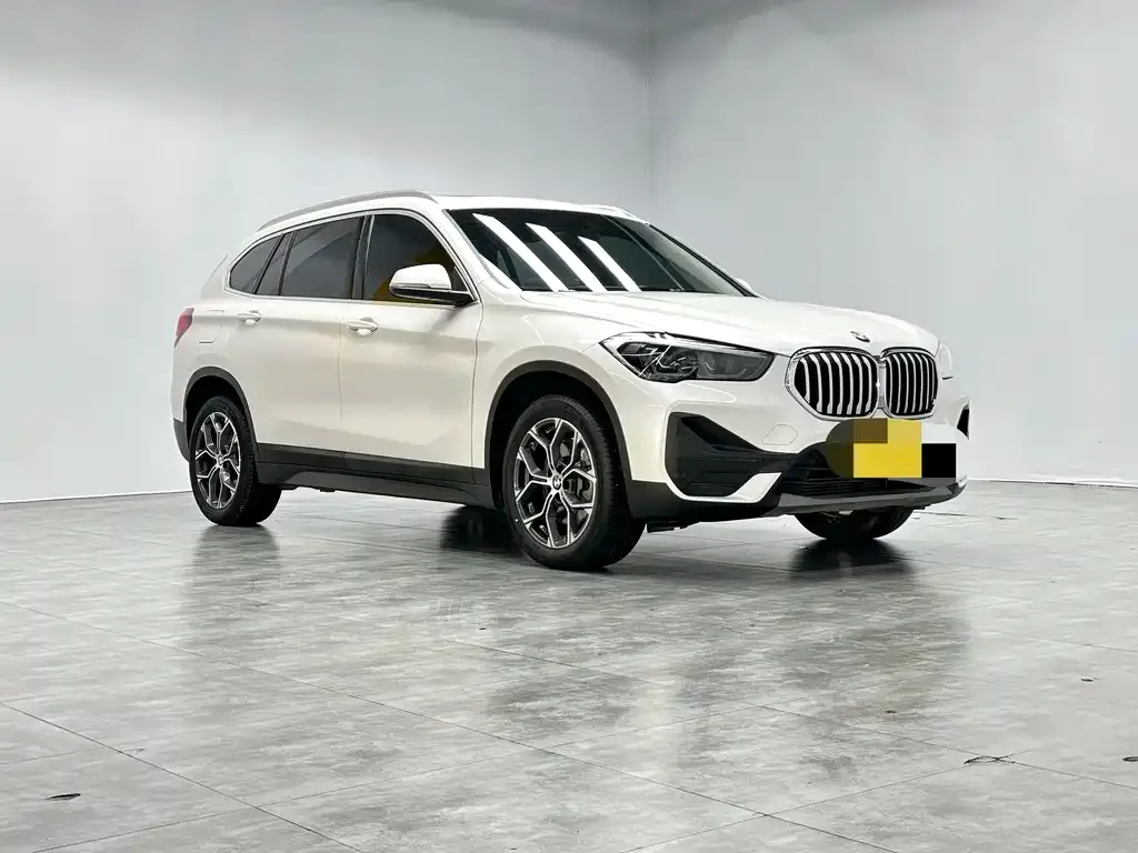 BMW X1 — фото 4