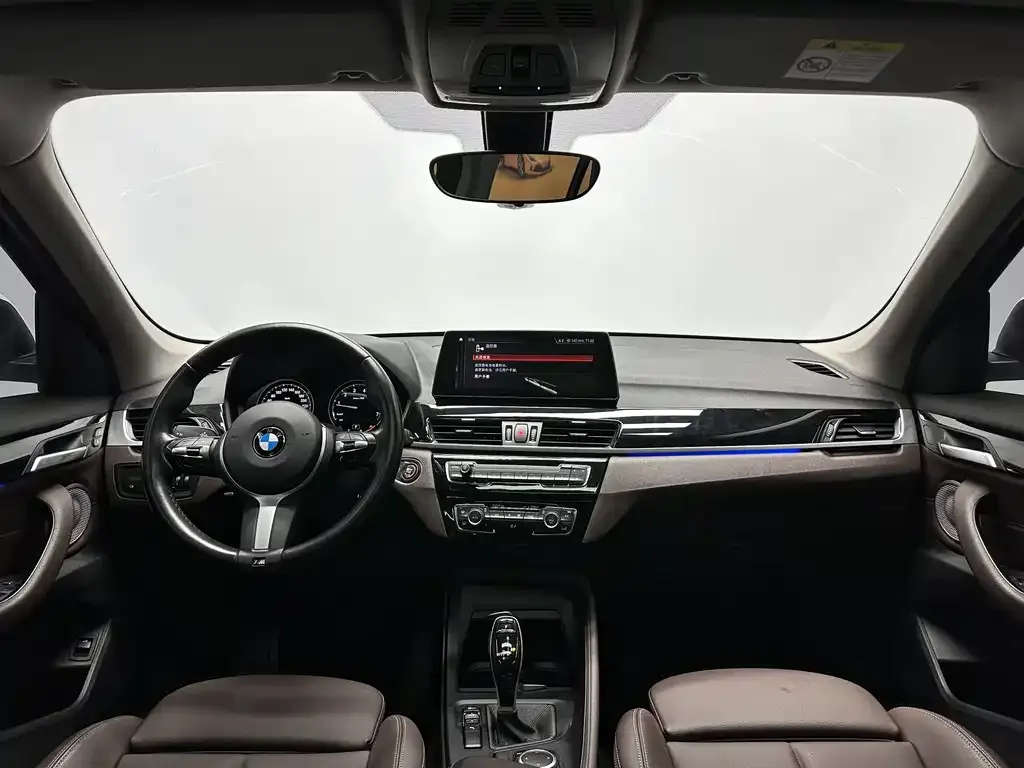 BMW X1 — фото 9