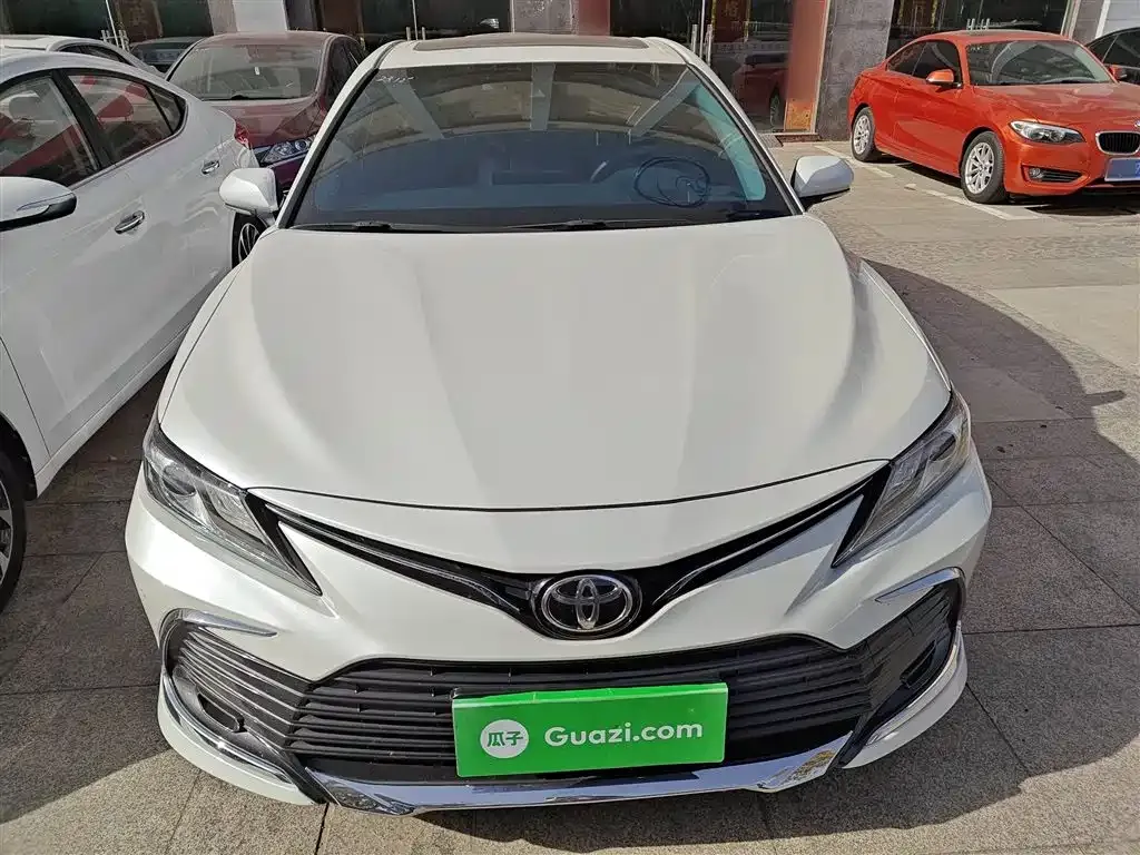 Toyota Camry 2023 из CN, фото 3
