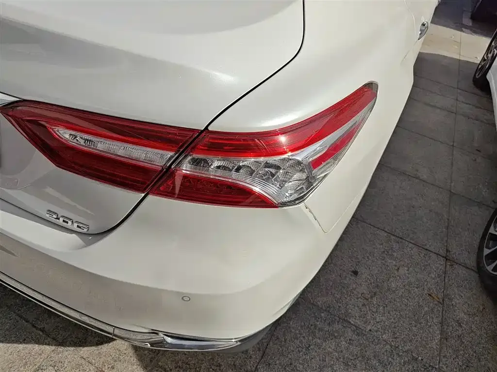 Toyota Camry 2023 из CN, фото 8