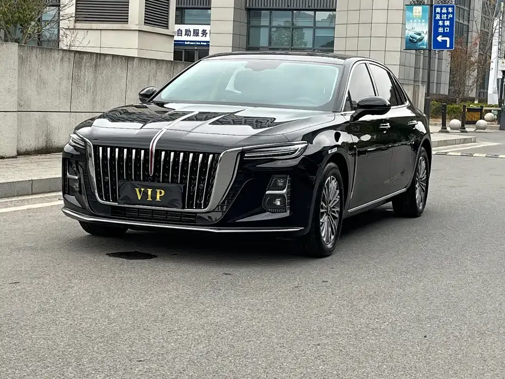 Hongqi H5 — фото 1