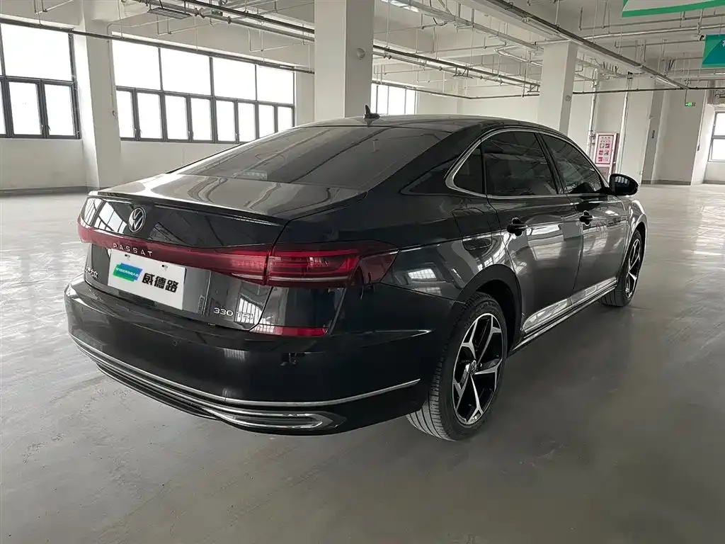 Volkswagen Passat 2023 из CN, фото 6