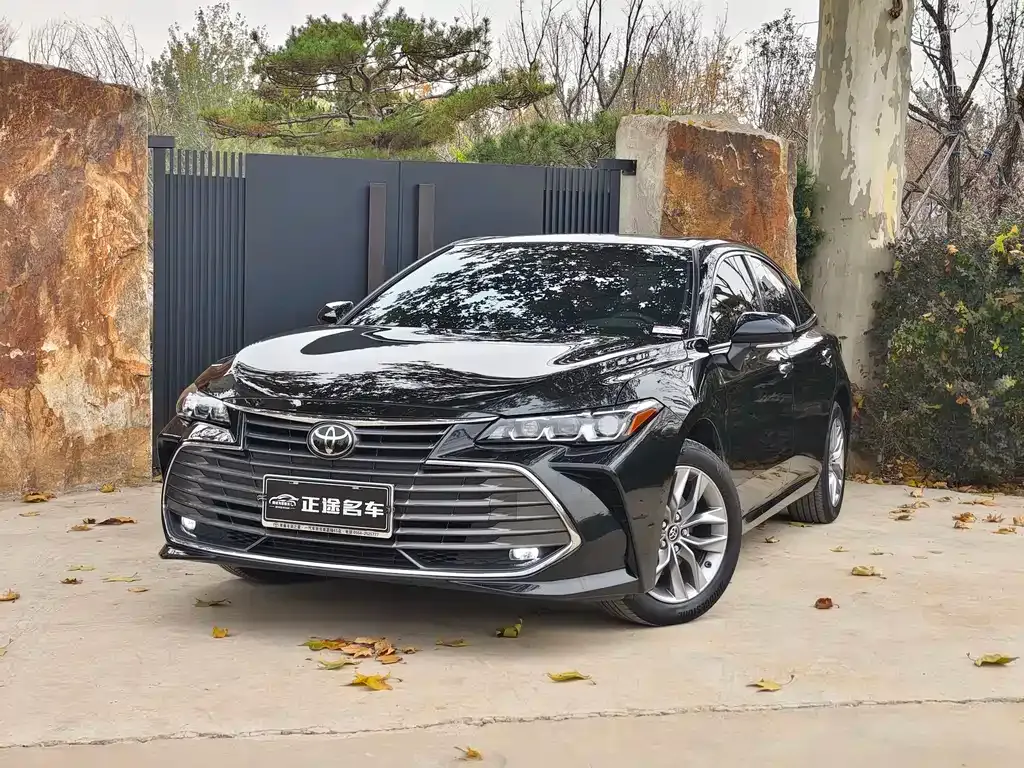 Toyota Avalon 2021 из CN, фото 2
