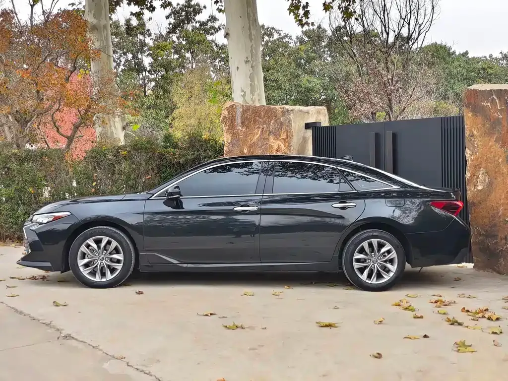 Toyota Avalon 2021 из CN, фото 3