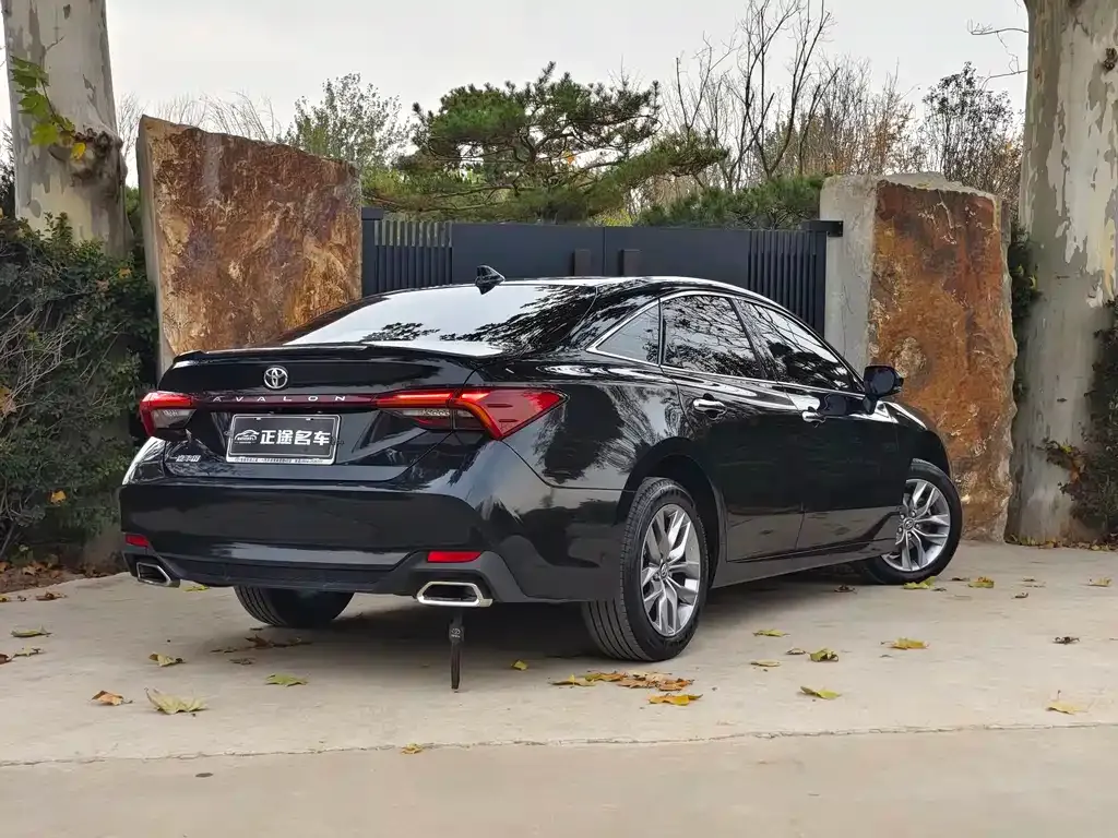 Toyota Avalon 2021 из CN, фото 4