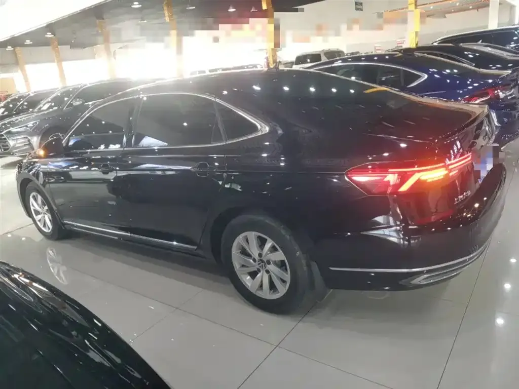 Volkswagen Passat 2021 из CN, фото 5