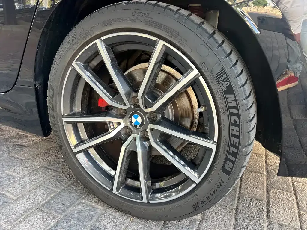 BMW 3 Series 2023 из CN, фото 7