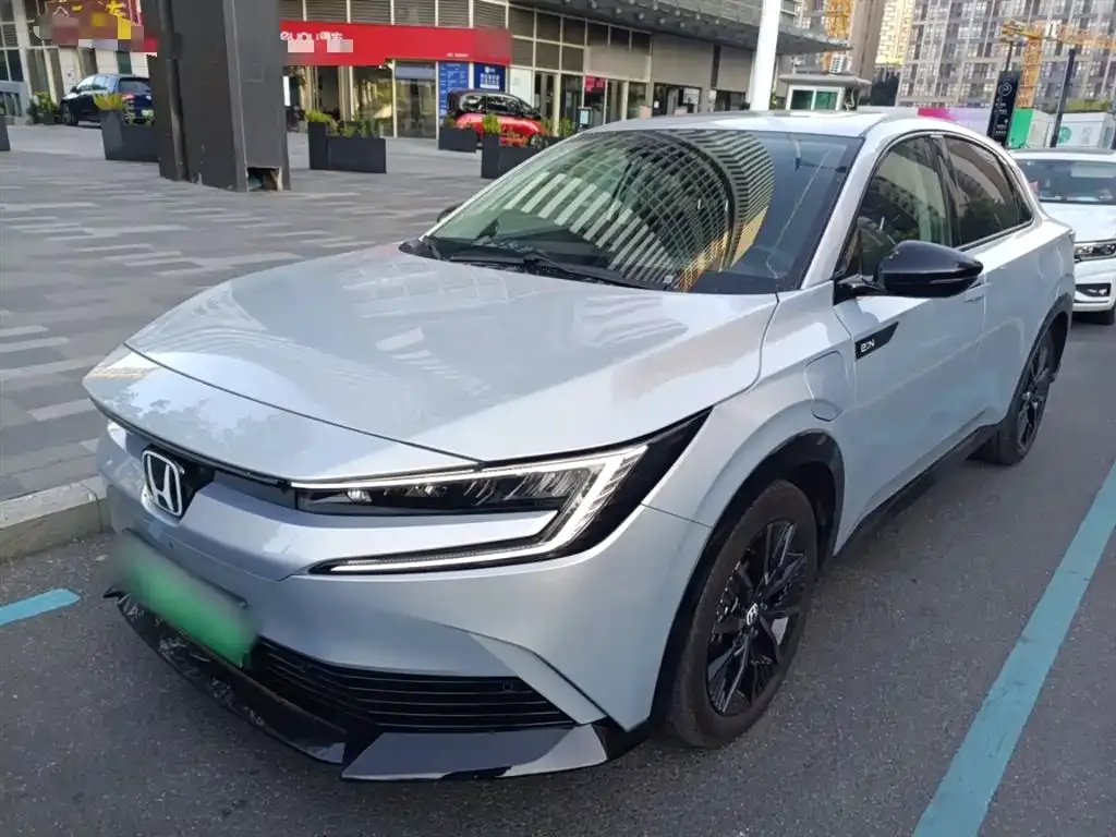 Honda e:NP2 2024 из CN, фото 1