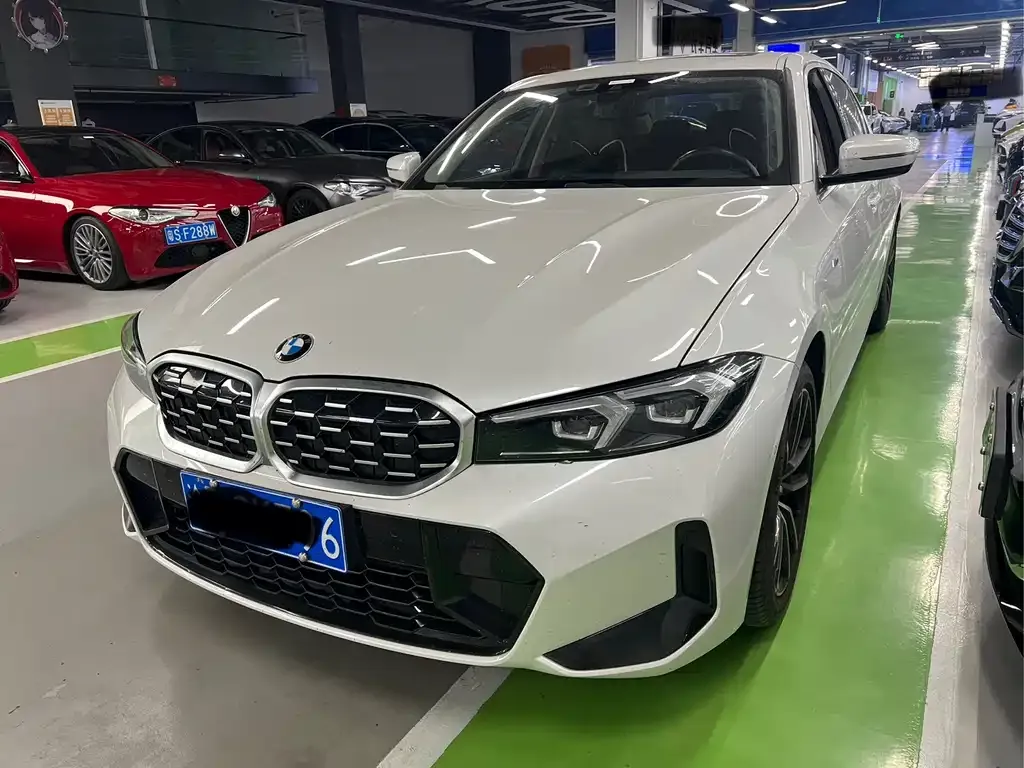 BMW 3 Series 2023 из CN, фото 1
