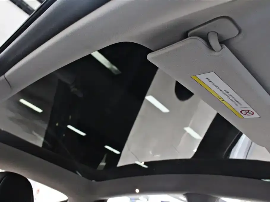 Tesla Model Y 2023 из CN, фото 7