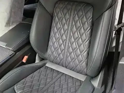 Audi A6L 2025 из CN, фото 7