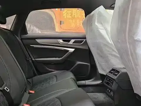 Audi A6L 2025 из CN, фото 9