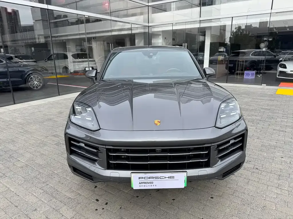 Porsche Cayenne Hybrid 2023 из CN, фото 2