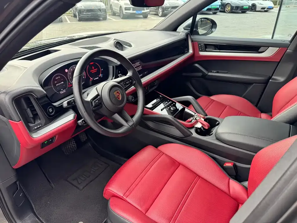 Porsche Cayenne Hybrid 2023 из CN, фото 4