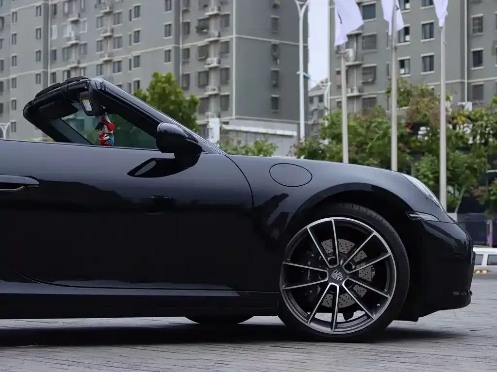 Porsche 911 2024 из CN, фото 7