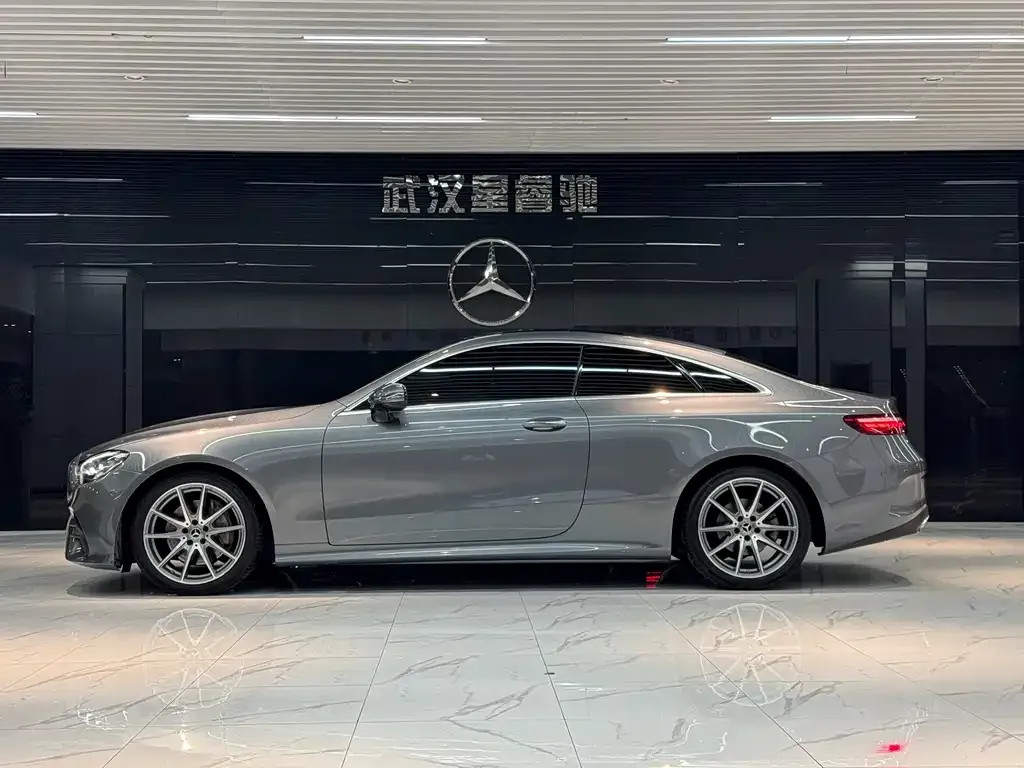 Mercedes-Benz E-Class (Import) 2021 из CN, фото 4