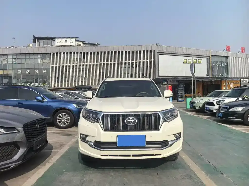 Toyota Prado 2021 из CN, фото 2