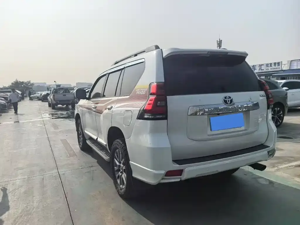 Toyota Prado 2021 из CN, фото 9
