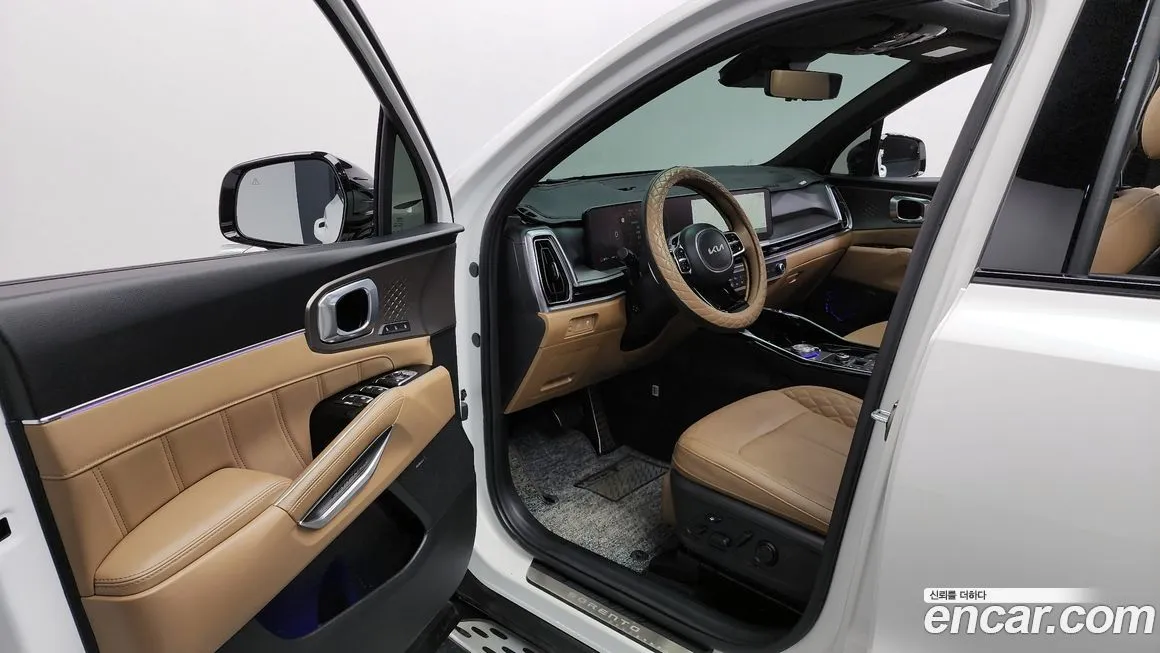Kia Sorento — фото 10