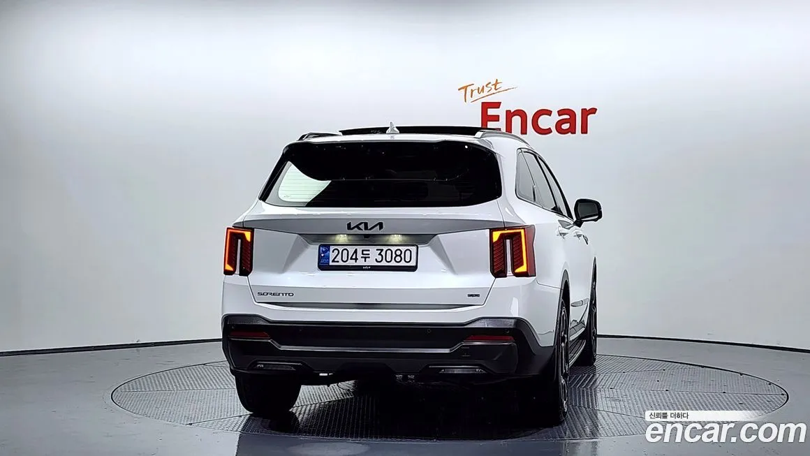 Kia Sorento — фото 4